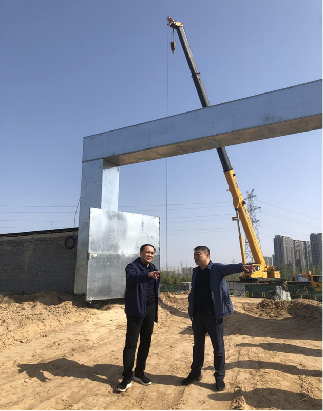 星空(中国)党委委员、副总经理张岩到侯寨新镇区安置区调研项目建设工作